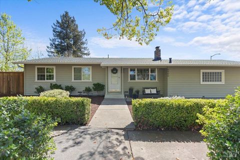 Photo of 6900 Montecito Boulevard, Santa Rosa, CA 95409 (MLS # 326023853)