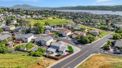 Photo of 249 Baker Street, Benicia, CA 94510 (MLS # 326024552)