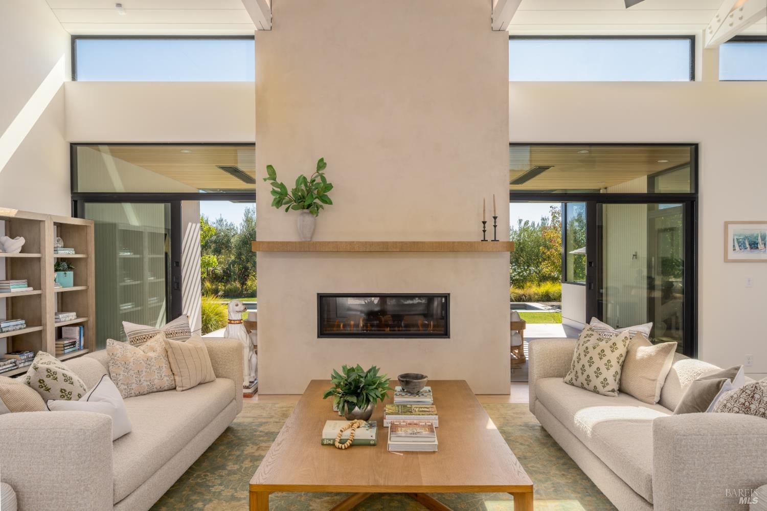 855 Grapestone Lane