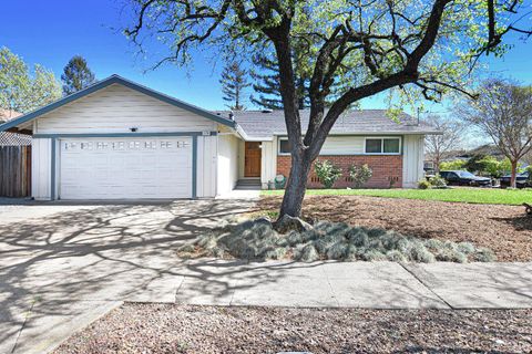 Photo of 2236 Mission Boulevard, Santa Rosa, CA 95409 (MLS # 326021661)