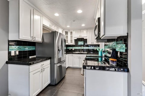 Photo of 1370 Townview Avenue #106, Santa Rosa, CA 95405 (MLS # 326085893)