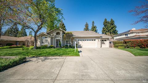 Photo of 777 Emerald Bay Drive, Fairfield, CA 94534 (MLS # 326018746)