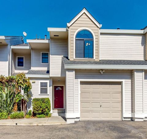 Photo of 158 N Dutton Avenue, Santa Rosa, CA 95401 (MLS # 326044971)