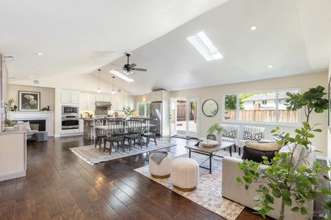 Photo of 3572 Sandybrook Lane, Napa, CA 94558 (MLS # 326033883)