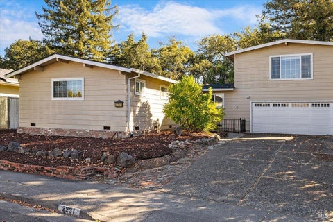 Photo of 2231 Creekside Road, Santa Rosa, CA 95405 (MLS # 326084606)