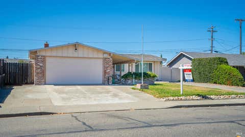 Photo of 424 Acacia Street, Fairfield, CA 94533 (MLS # 326060133)
