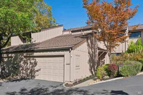 Photo of 3 Duarte Court, Novato, CA 94949 (MLS # 326078411)
