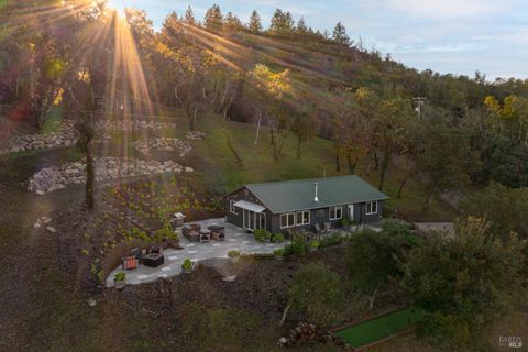 Photo of 22855 Chianti Road, Geyserville, CA 95441 (MLS # 326018974)
