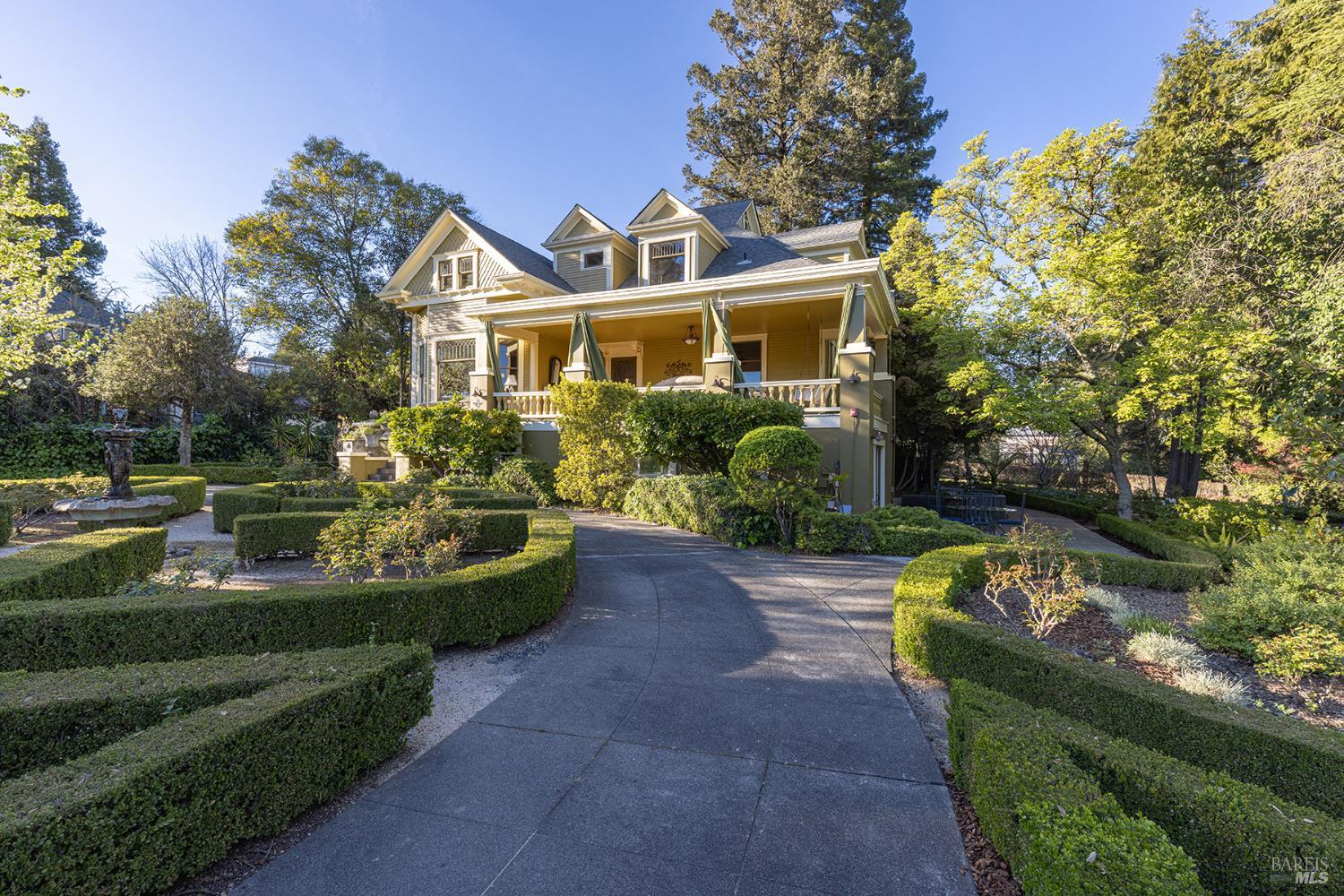 25 W Grant Street