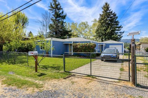 Photo of 13780 Mountain House Road, Hopland, CA 95449 (MLS # 325099440)