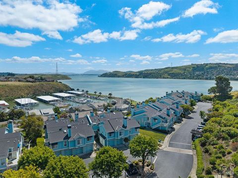 Photo of 311 Stinson Street #5, Vallejo, CA 94591 (MLS # 326029593)