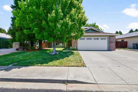 Photo of 1025 Cinnabar Way, Vacaville, CA 95687 (MLS # 326064336)