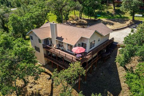 Photo of 258 Circle Oaks Drive, Napa, CA 94558 (MLS # 326028314)