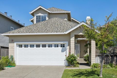 Photo of 255 Baypoint Drive, San Rafael, CA 94901 (MLS # 326028894)