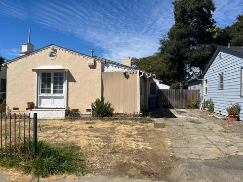 Photo of 1432 Ohio Street, Vallejo, CA 94590 (MLS # 326072907)