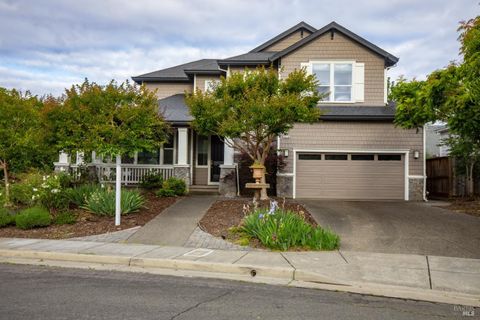 Photo of 979 Lupine Court, Healdsburg, CA 95448 (MLS # 326038370)