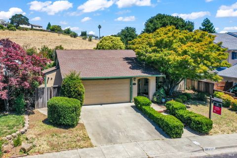 Photo of 227 Baker Street, Benicia, CA 94510 (MLS # 326048164)