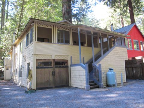 Photo of 14530 Old Cazadero Road, Guerneville, CA 95446 (MLS # 326020689)