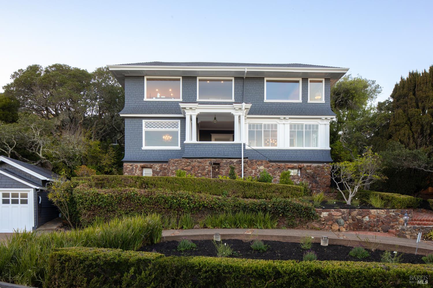 44 Sunshine Avenue