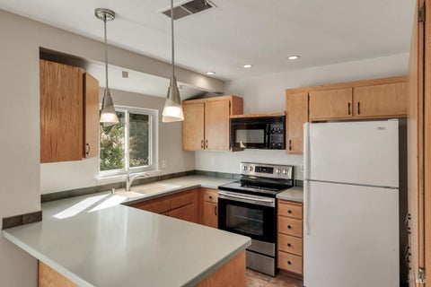 Photo of 2546 Westberry Drive, Santa Rosa, CA 95403 (MLS # 326081214)