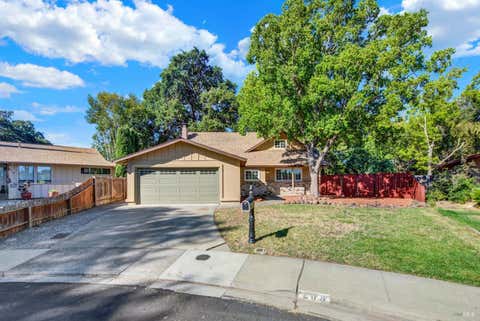 Photo of 206 Amherst Court, Vacaville, CA 95687 (MLS # 326064315)