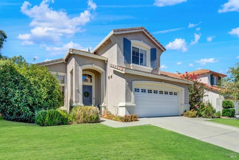 Photo of 2440 Skyview Circle, Fairfield, CA 94534 (MLS # 326071187)