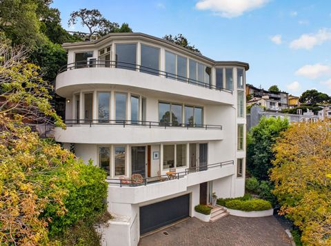 Photo of 63 Bulkley Avenue, Sausalito, CA 94965 (MLS # 326061219)