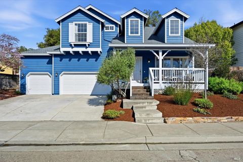 Photo of 104 Village Oaks Court, Healdsburg, CA 95448 (MLS # 326024316)