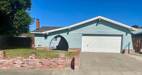 Photo of 2319 Currier Place, Fairfield, CA 94533 (MLS # 326060107)