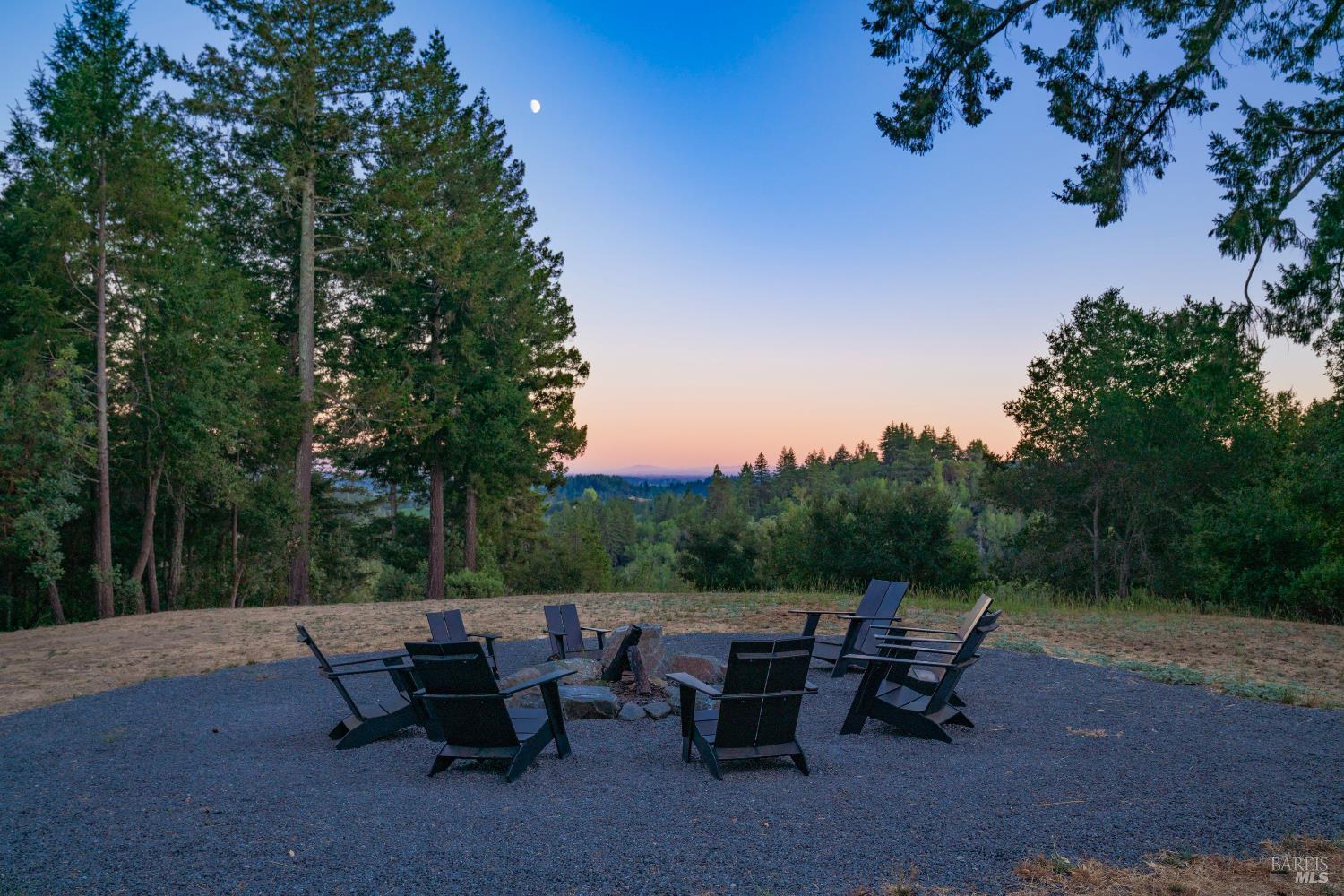 1260 Emerald Ranch Road