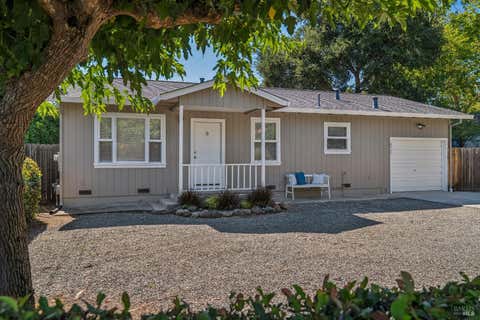 Photo of 18935 Robinson Road, Sonoma, CA 95476 (MLS # 326063927)