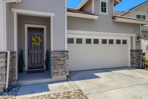 Photo of 1230 Columbia Drive, Dixon, CA 95620 (MLS # 326059054)