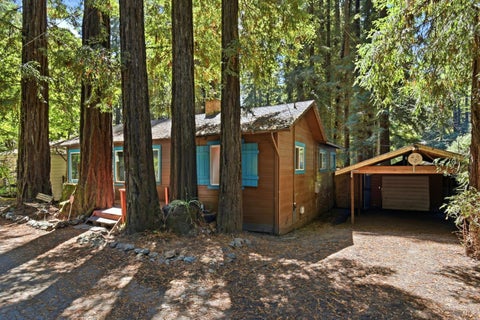 Photo of 15400 Canyon 3 Road, Guerneville, CA 95446 (MLS # 326075805)