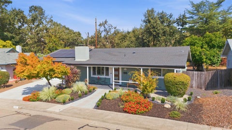 Photo of 6837 Oak Leaf Drive, Santa Rosa, CA 95409 (MLS # 326080971)