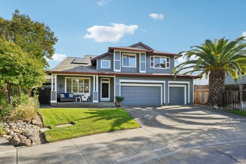 Photo of 316 Dominic Court, Windsor, CA 95492 (MLS # 326078830)