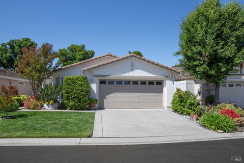 Photo of 717 Livingston Place, Rio Vista, CA 94571 (MLS # 326040368)