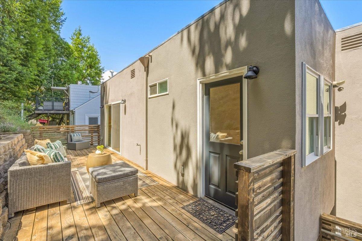 290 Miller Avenue