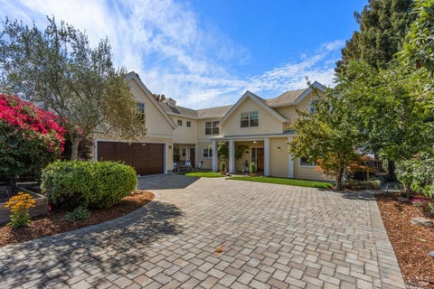 Photo of 455 W I Street, Benicia, CA 94510 (MLS # 326073999)