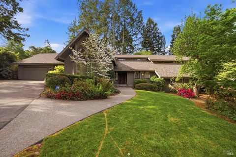 Photo of 2656 Fir Park Way, Santa Rosa, CA 95404 (MLS # 326017579)