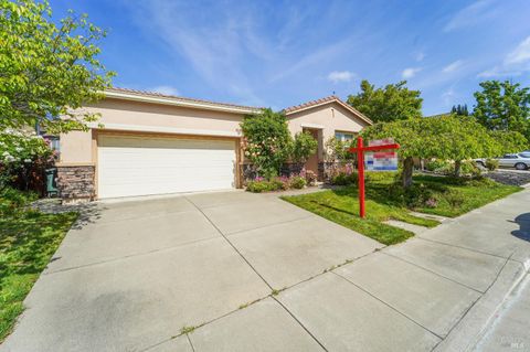 Photo of 10 Via Marciana, American Canyon, CA 94503 (MLS # 326031183)