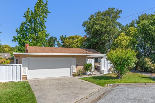 27 TEMELEC CIR, SONOMA, CA 95476 - Image fa0b40111fb8e9c8ec2a5bbccae49137/1112654638