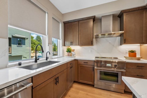 Photo of 209 Pippin Court, Sebastopol, CA 95407 (MLS # 326072900)