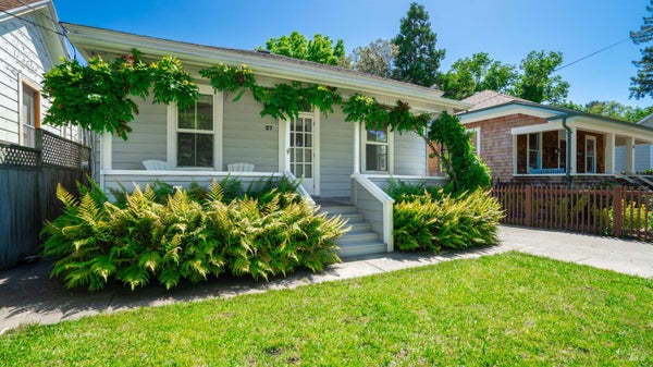 27 LATHAM ST, SAN RAFAEL, CA 94901 - Image fbc39fd3d583eb6f6b58580c8bda6fad/2045148900