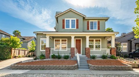 Photo of 1923 Lansdowne Way, Petaluma, CA 94954 (MLS # 326029587)