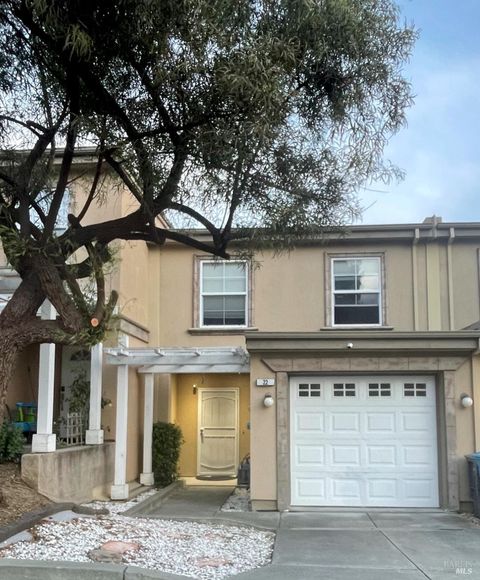 Photo of 300 Locust Drive #22, Vallejo, CA 94591 (MLS # 326034908)