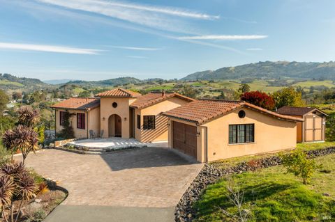 Photo of 6550 Sunny Meadows Trail, Santa Rosa, CA 95404 (MLS # 326024053)