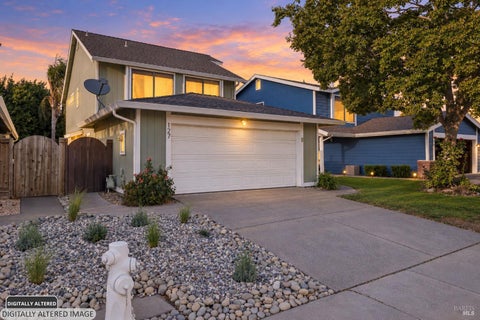 Photo of 127 Dream Street, Vacaville, CA 95687 (MLS # 326076923)