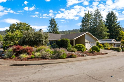 Photo of 6440 Meadow Creek Lane, Santa Rosa, CA 95409 (MLS # 326058425)