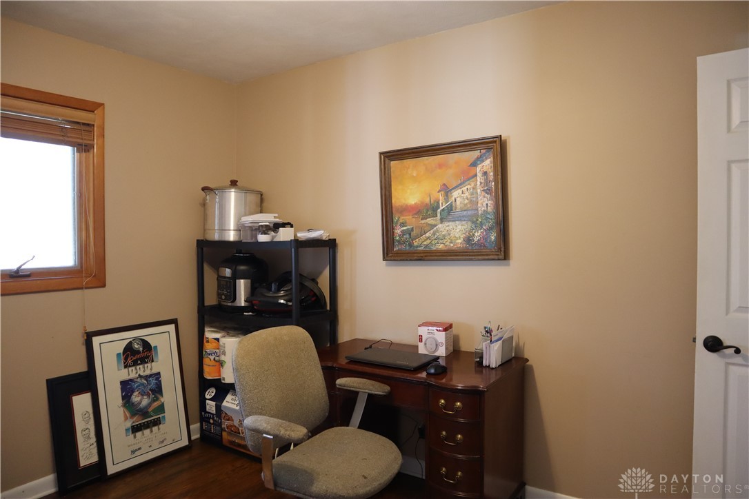 6376 Lander Lane, Dayton, Ohio image 32