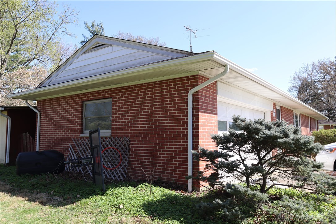 6376 Lander Lane, Dayton, Ohio image 7